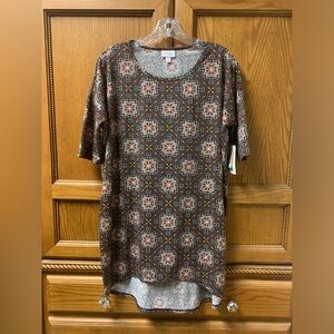 NWT! LuLaRoe Irma Tunic Size Small Red Yellow Green Geometric Print